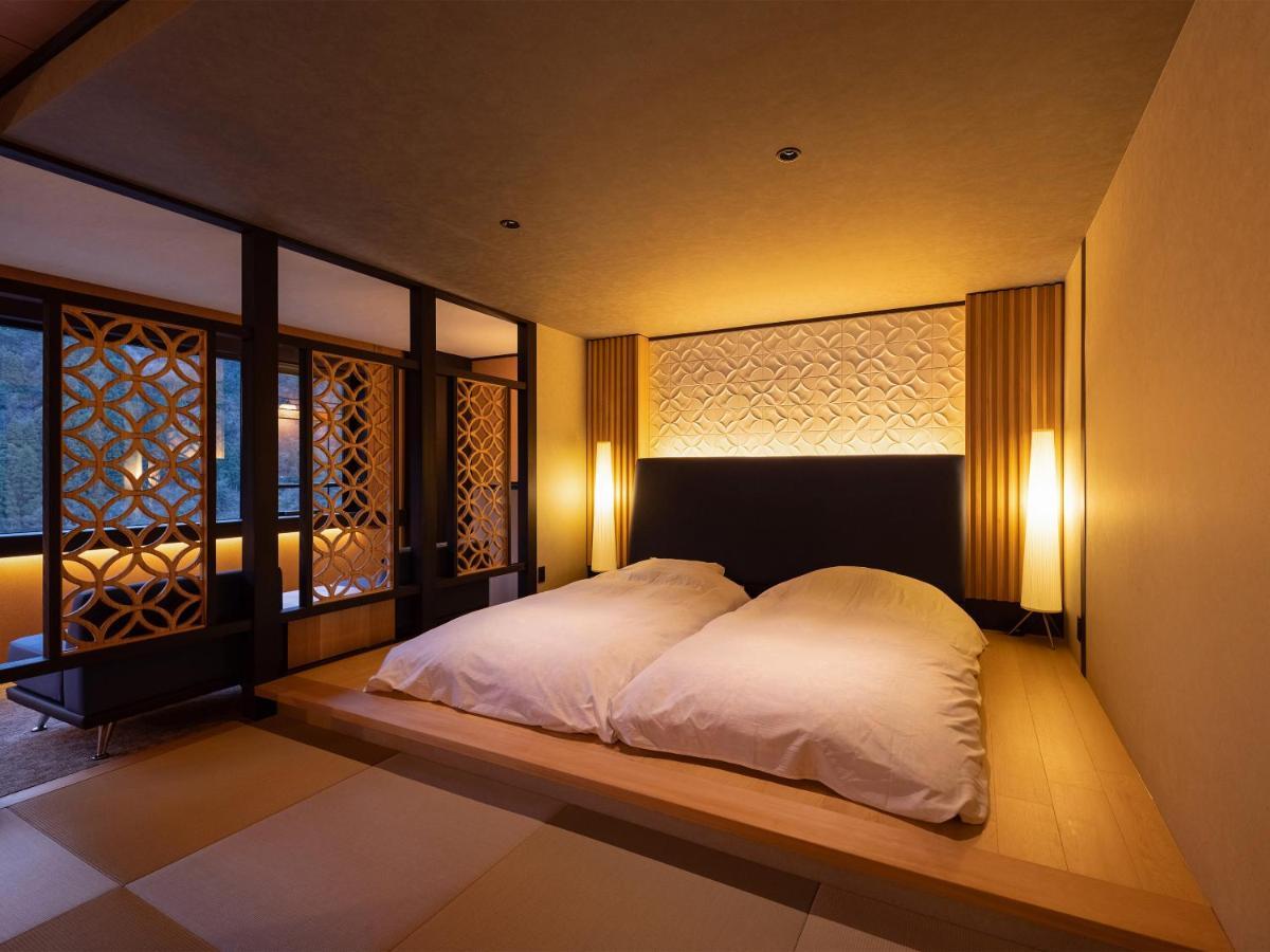 Отель Sanrakuen Tonami Экстерьер фото